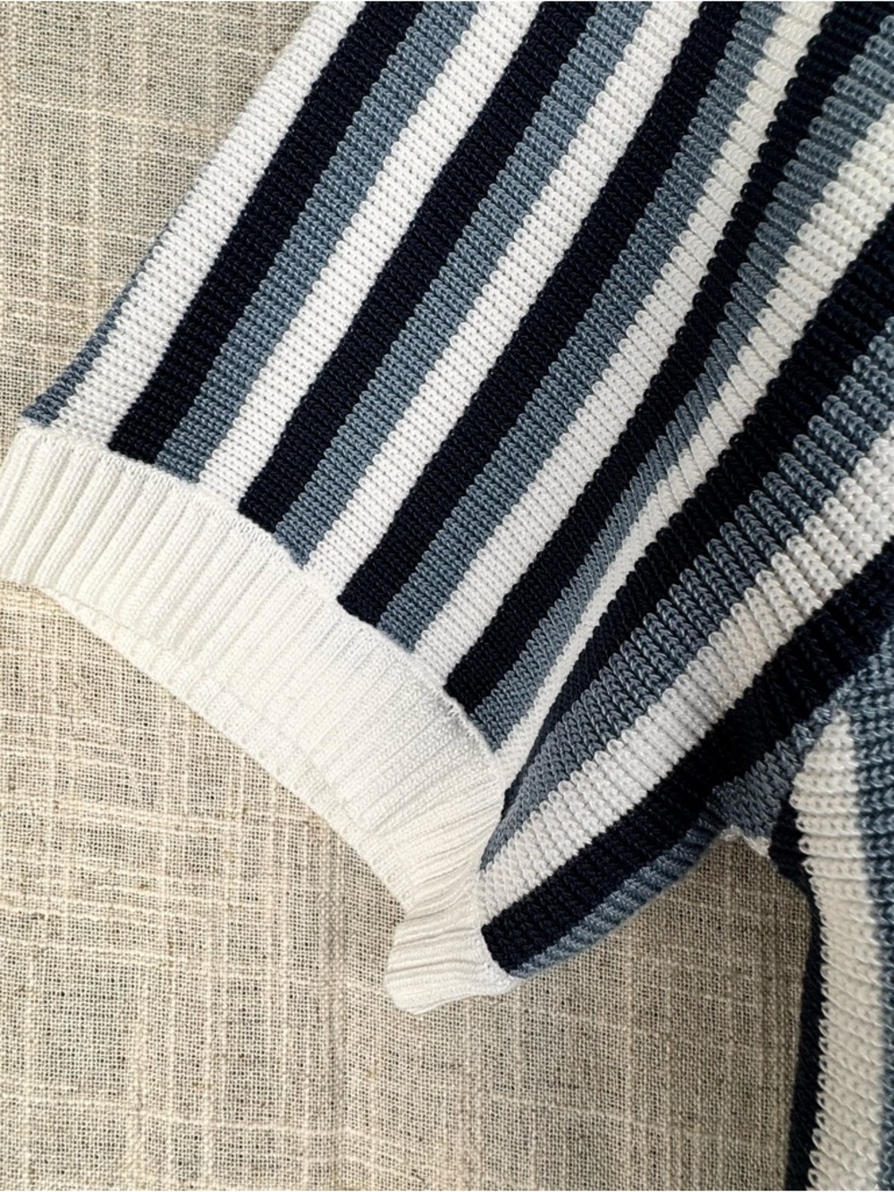 Striped Knit Polo Shirt Blue White Button Front Short Sleeve Men’s Small - Picture 6 of 11